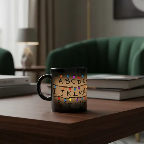 Caneca Preta Séries Stranger Colécionável Mundo Invertido